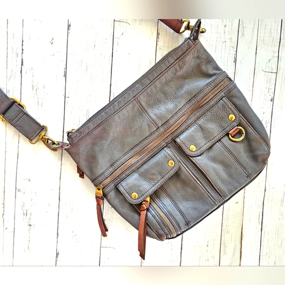 Fossil Morgan Large Crossbody Purse Gray Taupe Leather Bag w/ Storage Pockets - Picture 6 of 13